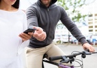 Celular foi roubado? Por que polícia não pode ir até local que o GPS indica